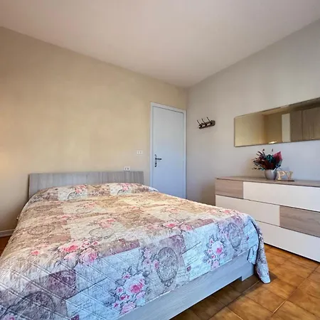 Apartment Trilussa 1 - *